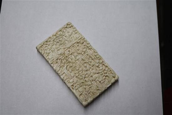 A 19th century Chinese export ivory card case